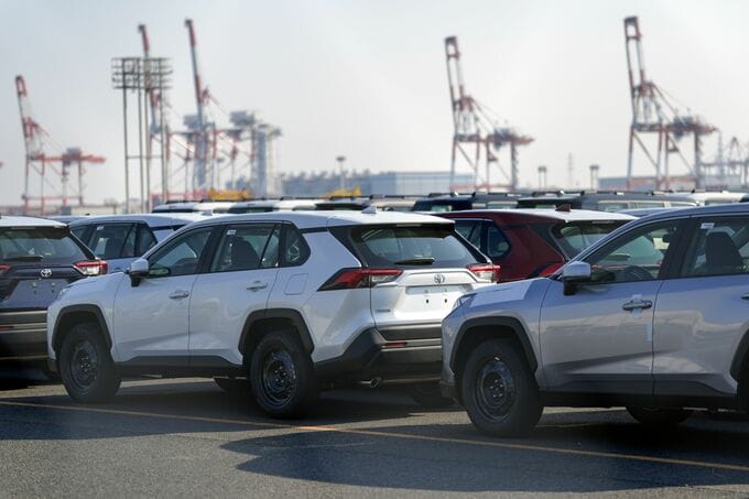 円高進む、トヨタなど自動車メーカーに逆風－業績の支え失う懸念