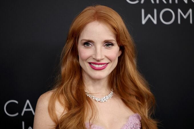 アップルのドラマ配信延期、主演のジェシカ・チャステインさんが抗議