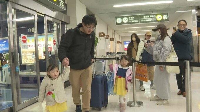 「じぃじばぁばに会いに来た」帰省ラッシュはじまる 大分空港も混雑　|　大分のニュース｜OBS NEWS｜大分放送