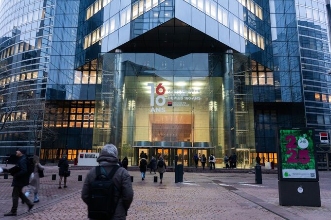 【欧州市況】英国債上昇、僅差での英金利据え置きに反応－株は下落