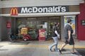 マクドナルド、北海道全店でハンバーガーの販売を一時休止| TBS CROSS DIG with Bloomberg