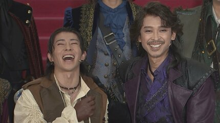 坂本昌行&末澤誠也】ミュージカル「三銃士」で2度目の舞台共演 ボケ