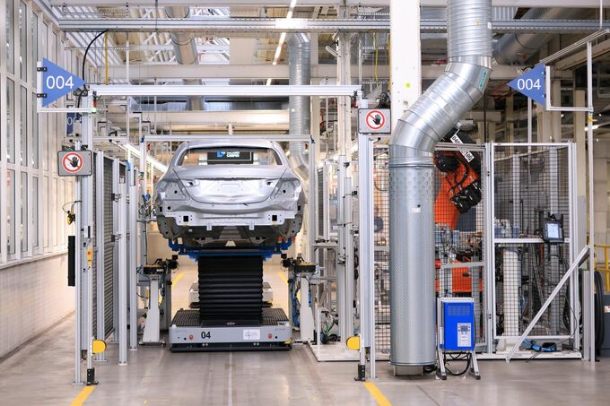中国レアアース規制、自動車大手から懸念の声－部品不足で生産停止も
