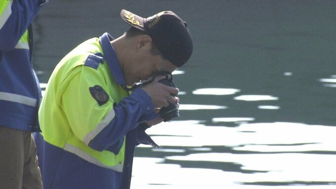 漁港の岸壁から軽乗用車が転落　78歳の男性死亡　バック中に誤って海へ　大分・杵築市　|　大分のニュース｜OBS NEWS｜大分放送