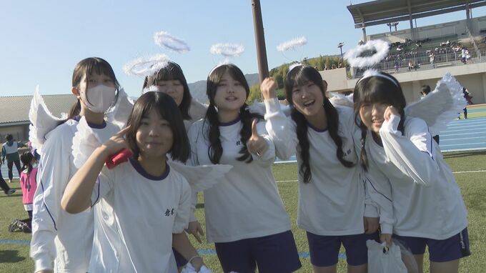 天使にホットドッグ　思い思いのコスチュームを着てリレーマラソン　|　山口のニュース・天気・防災｜tys NEWS｜ｔｙｓテレビ山口