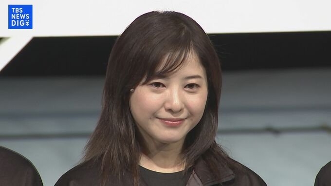 【 吉高由里子 】　３年ぶり舞台出演で体びっくり　「何してるのお前は！って」　最年少・桜井日奈子も苦笑い　「いちばん硬いですもん」|TBS NEWS DIG