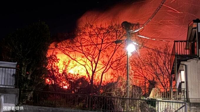 【速報】放火の可能性も　近所の男性から事情聴取　長崎市日の出町で空き家全焼|TBS NEWS DIG