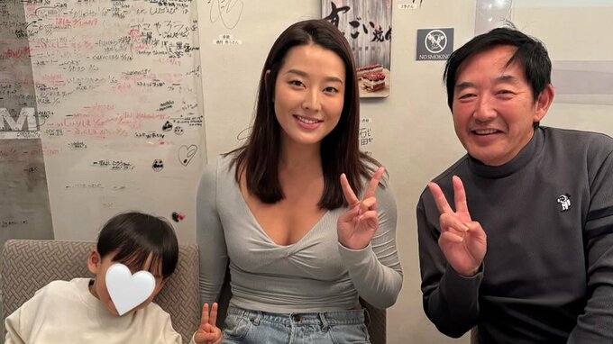 【 すみれ 】　父・石田純一と長男との「3世代」ショット公開　焼肉店で誕生日祝いの和やかな家族時間|TBS NEWS DIG