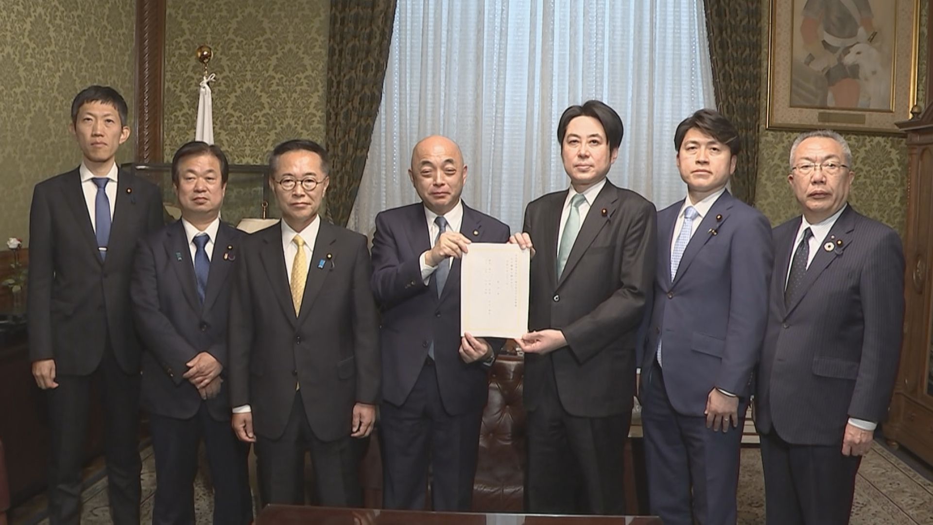 速報】企業・団体献金の受け皿限定 中道・国民が法案提出 | TBS CROSS