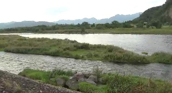 釣りに来たら「川の中に体の一部が見える…」長野・上田市の千曲川で女性の遺体…60代～70代くらい、身長約159センチ、黒のジャンパーに青のズボン、茶色のブーツ、目立った外傷なし　|　SBC NEWS | 長野のニュース | SBC信越放送