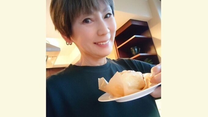 【がん寛解】秋野暢子さん　「今、寛解を迎えハワイに居ます」「鬼と闘ってるファイターの方々　勝ち抜いて願いを叶えて下さい」|TBS NEWS DIG