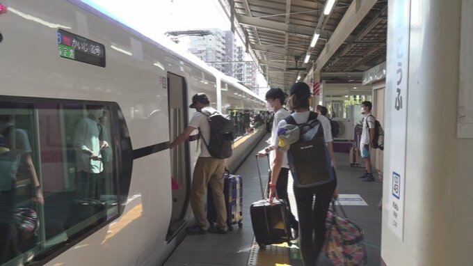 大型連休　Ｕターンラッシュがピーク　JR甲府駅　|　山梨のニュース | ＵＴＹテレビ山梨