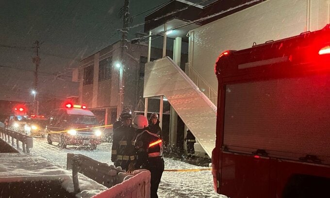 【集合住宅で火事】富山市新根塚町「1階窓から白い煙が見える」と通報　集合住宅のトイレでタバコの火が燃え移る　10分後に消し止められ ケガ人なし　|　富山のニュース｜天気・防災｜チューリップテレビ