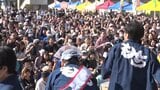 「餅まき」に大勢の人、人、人!全国の餅ファンが集う恒例の「全国もちフェスティバル」にぎわう 岩手・一関市|TBS NEWS DIG