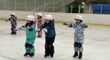 室温10度！！年長園児が室内リンクで「スケート体験」長野・岡谷市の保育園児「楽しかった！またやってみたいなって思った！」　|　SBC NEWS | 長野のニュース | SBC信越放送