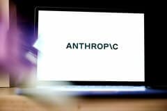 米同盟国、最先端AIの代替確保が急務に－米政府が外国人アクセス禁止| TBS CROSS DIG with Bloomberg