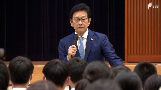 「世界一の指導をまちづくりに」“侍ジャパン”栗山英樹前監督が“県内で一番小さい町”にやってきた！ 町長の発案で実現＝静岡・松崎町|TBS NEWS DIG