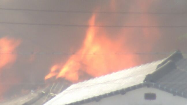 住宅密集地で火災2人がやけど　焼失面積は捜査中　山口県下関市|TBS NEWS DIG