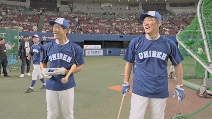 イチロー、フリー打撃で“柵越え”8発と衰え知らず　松井秀喜はノーアーチで苦笑い、松井稼頭央も“0本”でガックリ...|TBS NEWS DIG