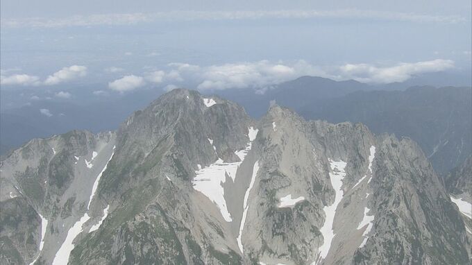 「宿泊予定の男性が到着しない」北アルプス剱岳で山口県の男性 行方不明　県警ヘリで捜索中 三ノ窓雪渓で男性の遺体発見 身元の確認進める|TBS NEWS DIG
