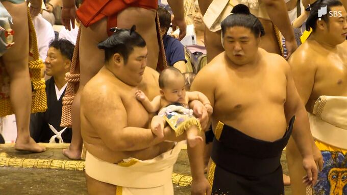 「静岡県全体が応援してくれてる」「地元に帰ってきたな」熱海富士＆翠富士ががい旋 16年ぶり大相撲藤枝巡業に4,000人　|　静岡のニュース | SBSNEWS | 静岡放送