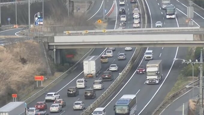 中央道　上り線で事故　上野原IC付近で渋滞5km　【午後5時40分現在】　|　山梨のニュース | ＵＴＹテレビ山梨