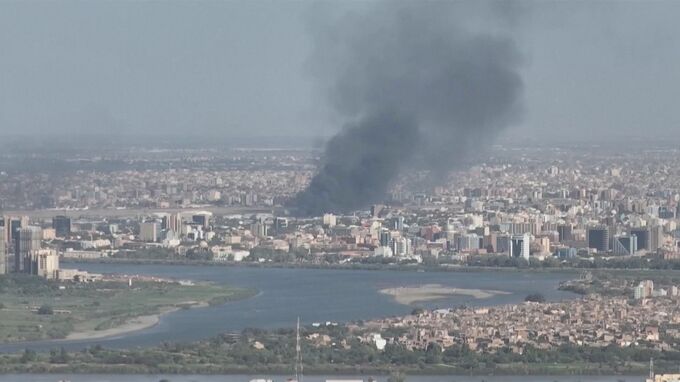 スーダンから新たに日本人2人が退避　日本人とその家族の退避67人に