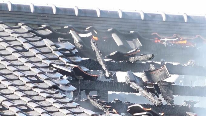 「2階から煙が見える」七尾市中島で木造の住宅1棟を焼く火事 けが人なし 石川・七尾市|TBS NEWS DIG