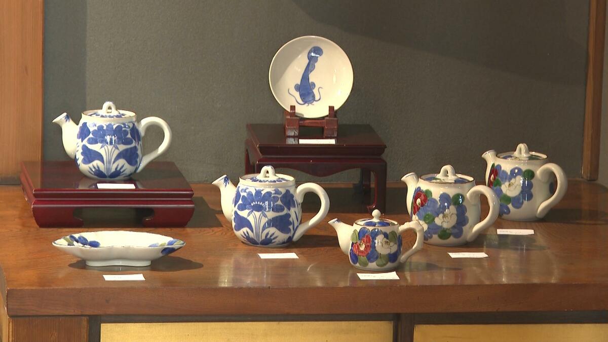 繊細な作品見て」400年以上の歴史「会津本郷焼」200点展示 福島・会津