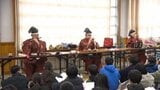 「音を出すのが難しい」児童たちが日本の伝統音楽・雅楽を学ぶ 和楽器の演奏にも挑戦 愛媛・松山|TBS NEWS DIG
