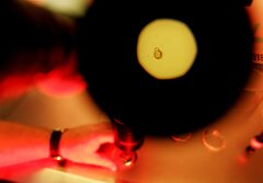 「デザイナーベビー」は是か非か－米スタートアップが資金集め| TBS CROSS DIG with Bloomberg