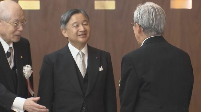 天皇陛下「一番ご苦労なさったところは」 日本学士院授賞式に出席　脳科学の進歩に貢献した受賞者から研究内容の説明に耳を傾け質問|TBS NEWS DIG