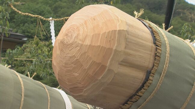 20年に一度の神事　伊勢神宮の遷宮に使うための木材を送り出す「御神木祭」　1.5トン余りある御神木を曳く「お木曳き」始まる　長野・上松町|TBS NEWS DIG