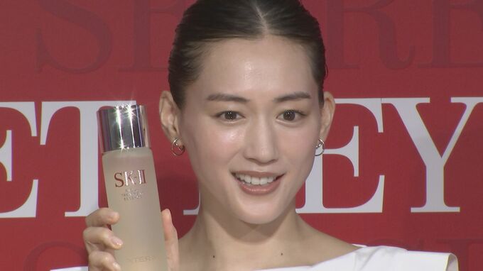 【綾瀬はるか】肌年齢27歳　美肌の秘けつは「ケアしただけ肌は応えてくれる」|TBS NEWS DIG