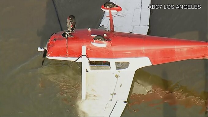 米・カリフォルニア州の海岸で小型飛行機が不時着　95歳の元市長が死亡|TBS NEWS DIG