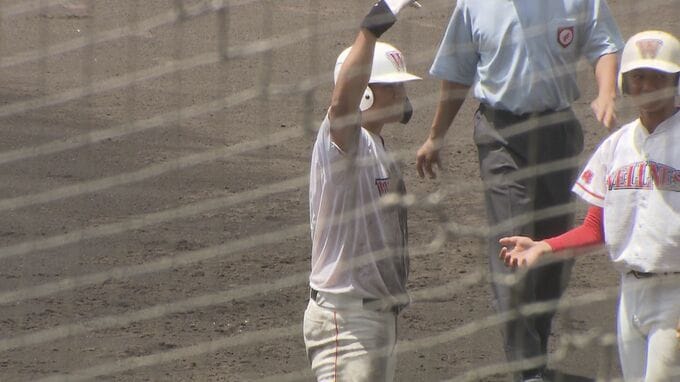 日本ウェルネスと沖縄尚学が決勝へ 夏の高校野球沖縄県予選|TBS NEWS DIG