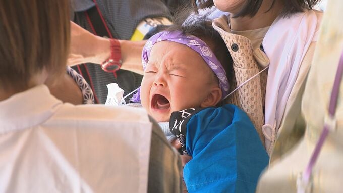 赤ちゃん力士が名勝負「泣き相撲」金沢場所 大の里、炎鵬に続け！|TBS NEWS DIG