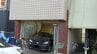車が美容院の入り口を突き破って店の奥へ　店主が駐車に手間取っている客に代わって車を動かす　けが人なし　盛岡市　|　IBC NEWS | IBC岩手放送
