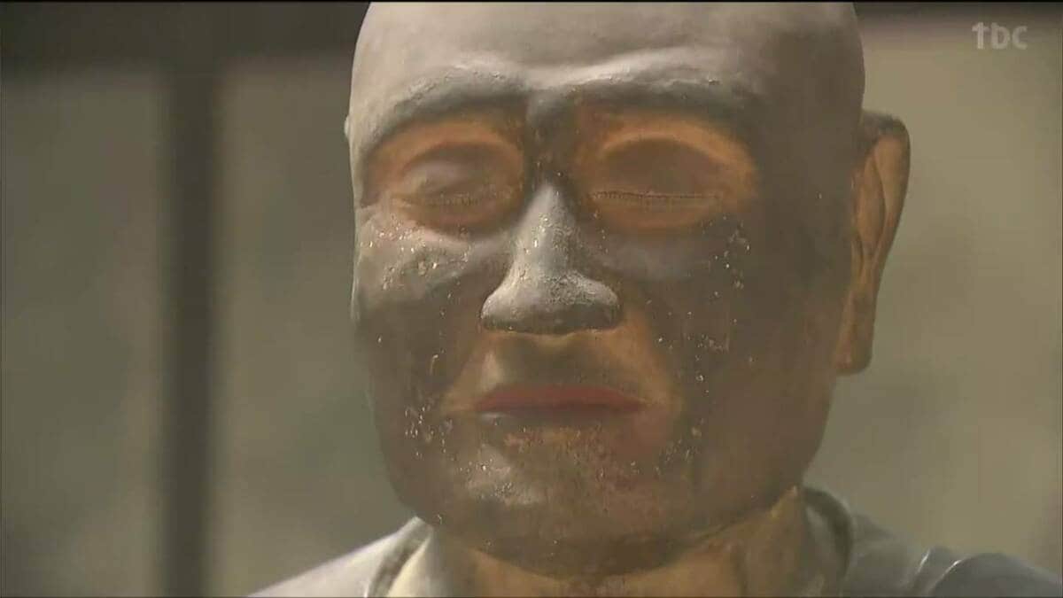 国宝・鑑真和上坐像「1300年前と現在の人たちの思いを重ね合わせ」鑑賞