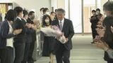 前市教育長・田村敏和氏が“新市長”となり初登庁 職員ら拍手で出迎え　|　石川県のニュース｜MRO北陸放送