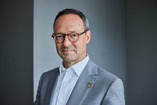 スウェーデンのEQT、アジアPEファンドで156億ドル調達－過去最大規模| TBS CROSS DIG with Bloomberg