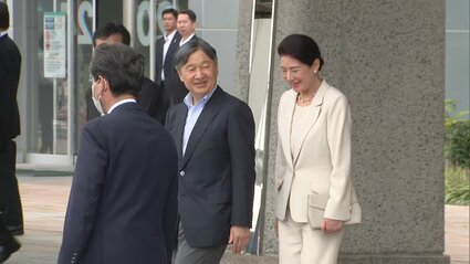 天皇皇后両陛下が佐賀空港にご到着 お2人で佐賀県を訪問されるのは皇