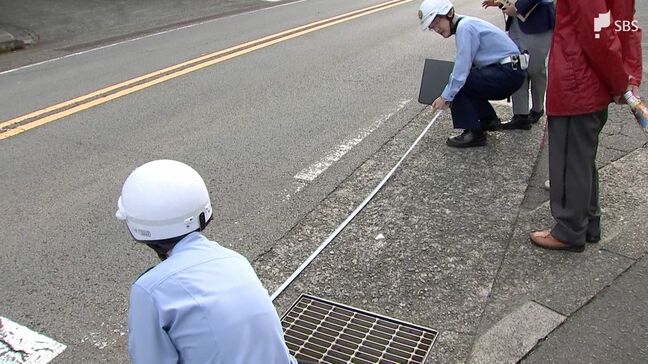 小学生死亡事故現場で警察と住民らが再発防止策を協議 =静岡・伊東市|TBS NEWS DIG