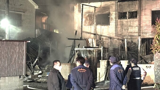 埼玉・春日部市で5棟が焼ける火事　焼け跡から1人の遺体　高齢男性と連絡取れず　埼玉県警|TBS NEWS DIG