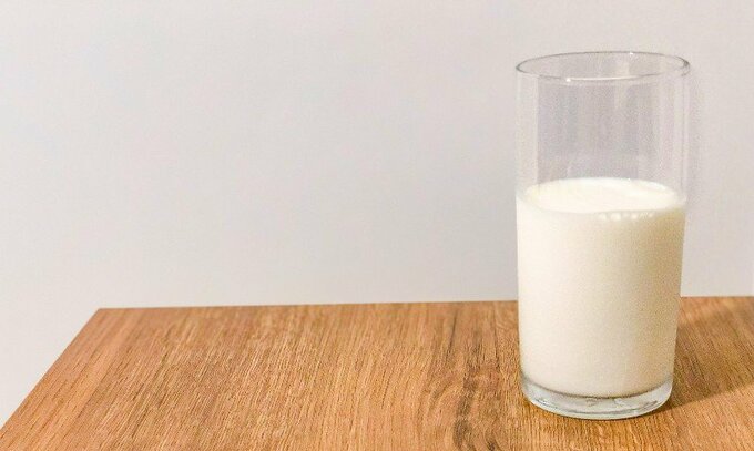 意外と知らない「牛乳」の効果　飲むのに最適なタイミングは？|TBS NEWS DIG