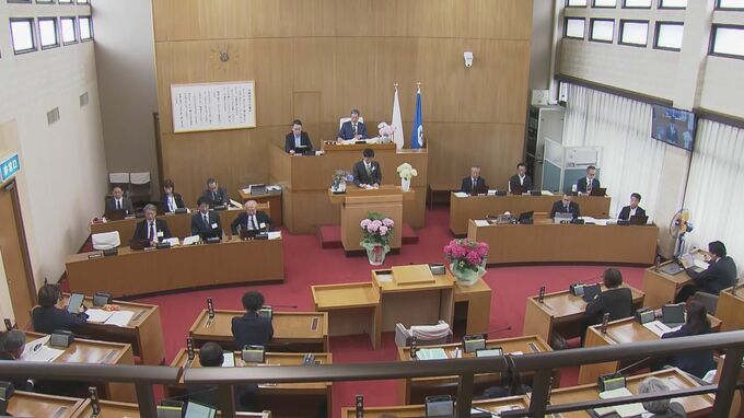 議員定数16→10人へ 若手議員が条例改正案提出 ｢時代の変化に合わせた議会改革が必要｣ 今年10月の市議選から削減求める 岐阜･美濃加茂市|TBS NEWS DIG