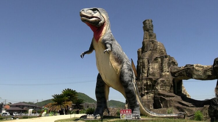 公園に現れた「あまりにグロテスクな巨大カブトガニ」しかも2.2