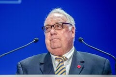 バークシャー会長にハワード・バフェット氏－異色の経歴、取締役33年| TBS CROSS DIG with Bloomberg