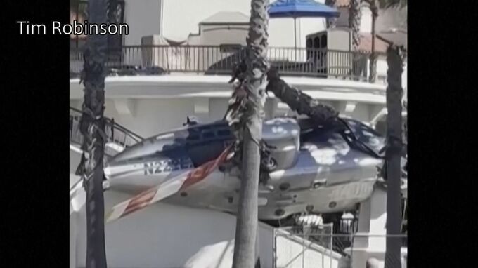 ロサンゼルス郊外でヘリコプターが墜落　歩行者3人を含む5人が病院に搬送|TBS NEWS DIG