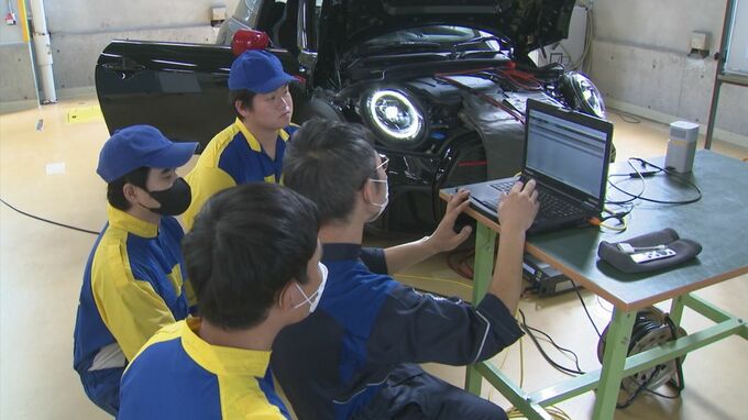 整備士目指す専門学校生　BMWの最新技術を学ぶ　|　BSSニュース | BSS山陰放送